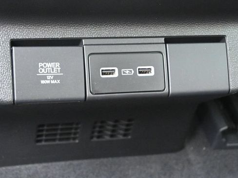 Used 2023 Acura MDX w/ Technology Package FWD image 23