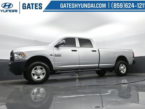 Used 2017 RAM 3500 Tradesman w/ Popular Equipment Group image 33
