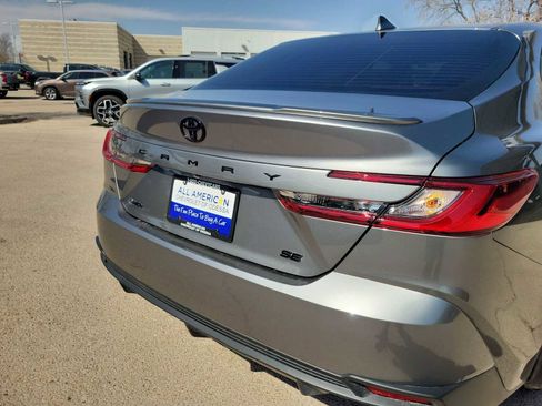 Used 2026 Toyota Camry SE w/ Convenience Package image 15