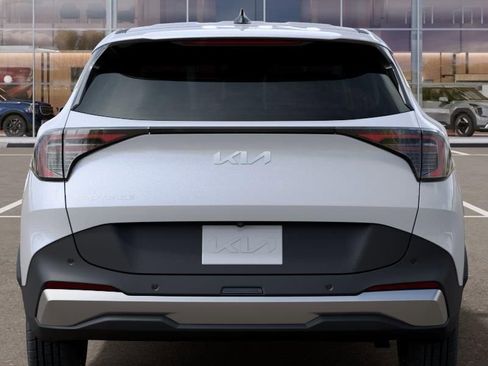 New 2026 Kia Sportage LX FWD image 13
