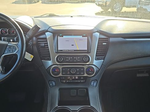 Used 2019 Chevrolet Tahoe LT image 15