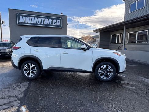 Used 2021 Nissan Rogue SV AWD/4WD image 5