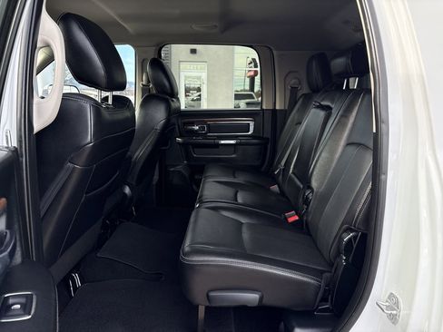 Used 2018 RAM 3500 Laramie image 25