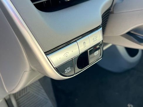 Used 2024 Hyundai Ioniq 5 Limited image 20