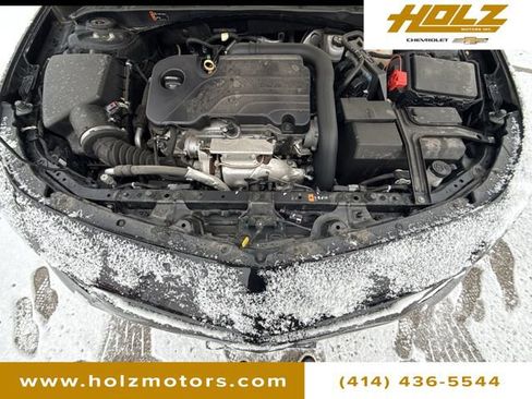 Certified 2018 Chevrolet Malibu LT w/ Leather Package image 32