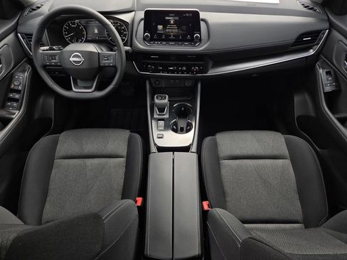 New 2026 Nissan Rogue SV w/ Cold Weather Package FWD image 15