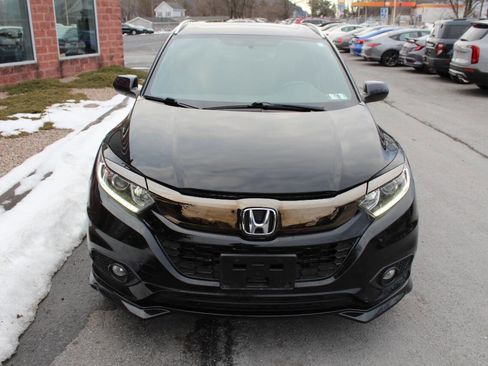 Used 2022 Honda HR-V Sport image 4