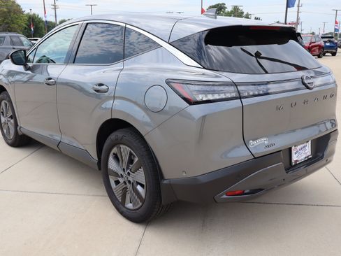 Used 2025 Nissan Murano SL AWD/4WD image 7