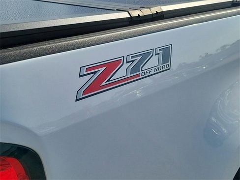 Used 2019 Chevrolet Colorado Z71 image 5