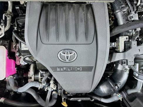 Used 2025 Toyota Grand Highlander AWD image 34