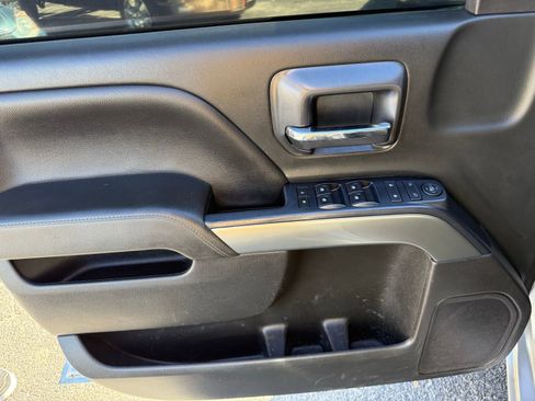 Used 2019 Chevrolet Silverado 1500 LT image 11