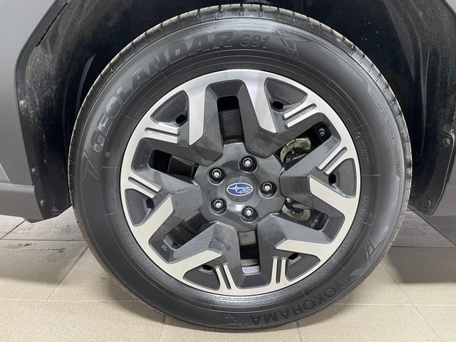 Used 2025 Subaru Forester Premium AWD/4WD image 7
