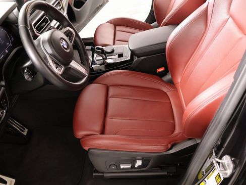 Used 2023 BMW X3 sDrive30i w/ M Sport Package image 11
