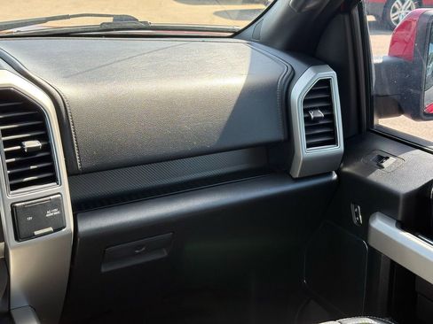 Used 2018 Ford F150 Lariat w/ Equipment Group 502A Luxury AWD/4WD image 16