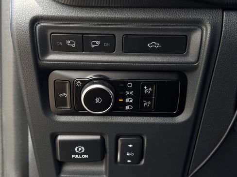 Used 2023 Ford F150 Platinum w/ Equipment Group 701A High image 23