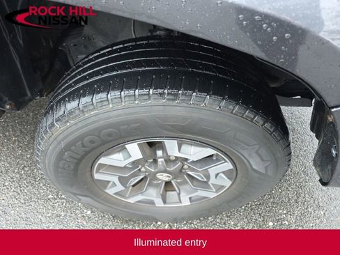 Used 2016 Toyota Tacoma SR5 image 7