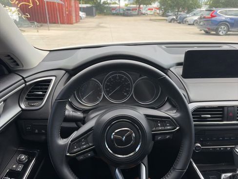 Used 2023 MAZDA CX-9 Touring image 13