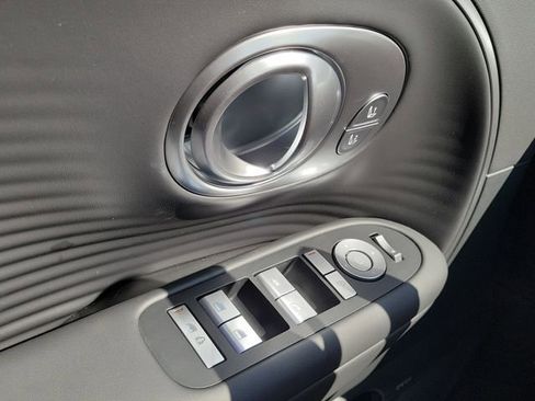 New 2026 Hyundai Ioniq 9 Limited image 14