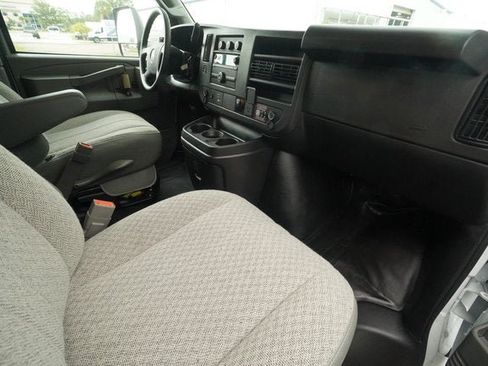New 2026 GMC Savana 3500 Extended w/ Power Convenience Package RWD image 29