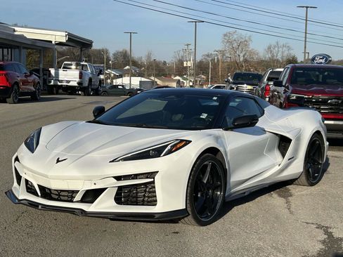 Used 2024 Chevrolet Corvette E-Ray w/ Stealth Interior Trim Package image 7