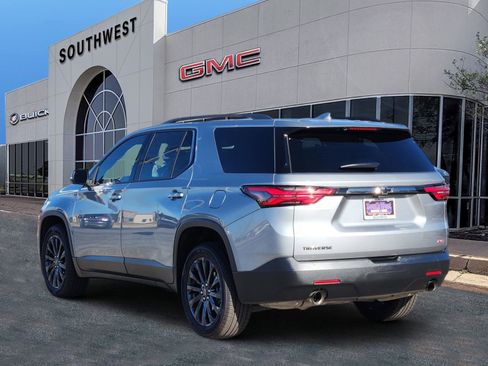 Used 2023 Chevrolet Traverse RS w/ LPO, Floor Liner Package image 4