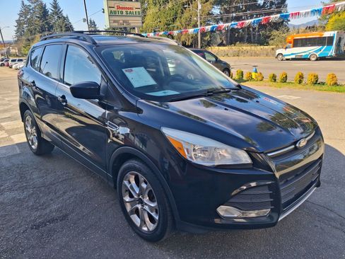 Used 2013 Ford Escape SE image 3