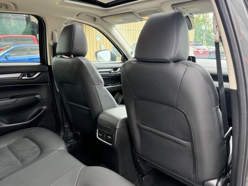 Used 2020 MAZDA CX-5 Touring FWD image 18