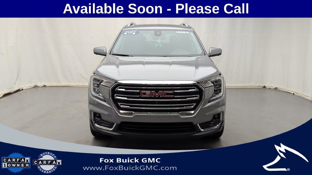 Used 2024 GMC Terrain SLT w/ Infotainment Package II AWD/4WD image 2