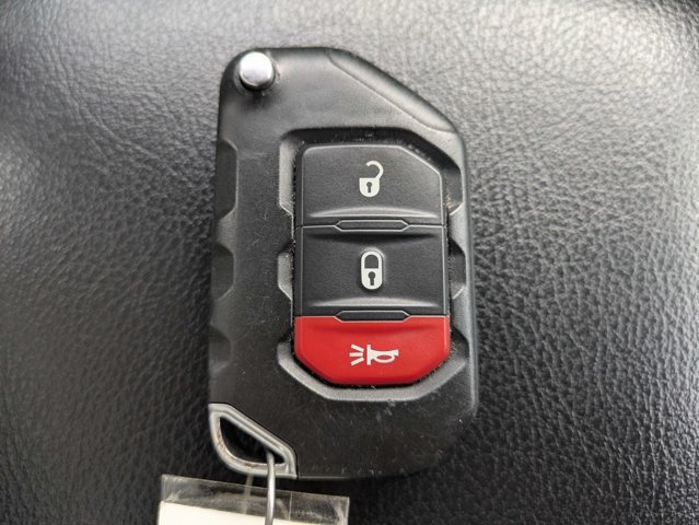 Certified 2024 Jeep Wrangler Unlimited Sport AWD/4WD image 31