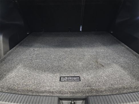 Used 2024 Volkswagen Atlas Cross Sport SEL R-Line image 23