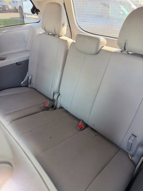 Used 2020 Toyota Sienna XLE FWD image 15