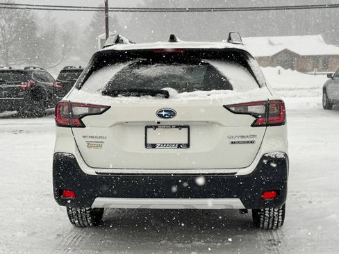 Certified 2023 Subaru Outback Touring XT image 4