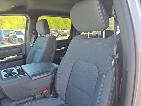 New 2025 RAM 1500 Tradesman w/ Off Road Group AWD/4WD image 17