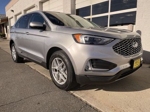 Used 2024 Ford Edge SEL w/ Convenience Package AWD/4WD image 10
