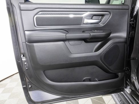 New 2026 RAM 1500 4x4 Crew Cab image 25