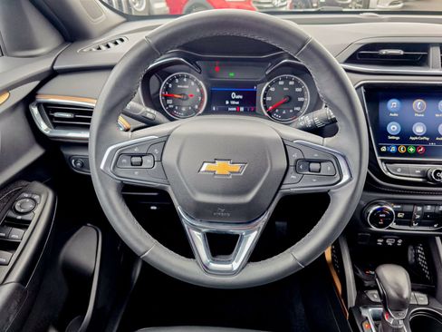 Used 2021 Chevrolet TrailBlazer ACTIV w/ Technology Package AWD/4WD image 30