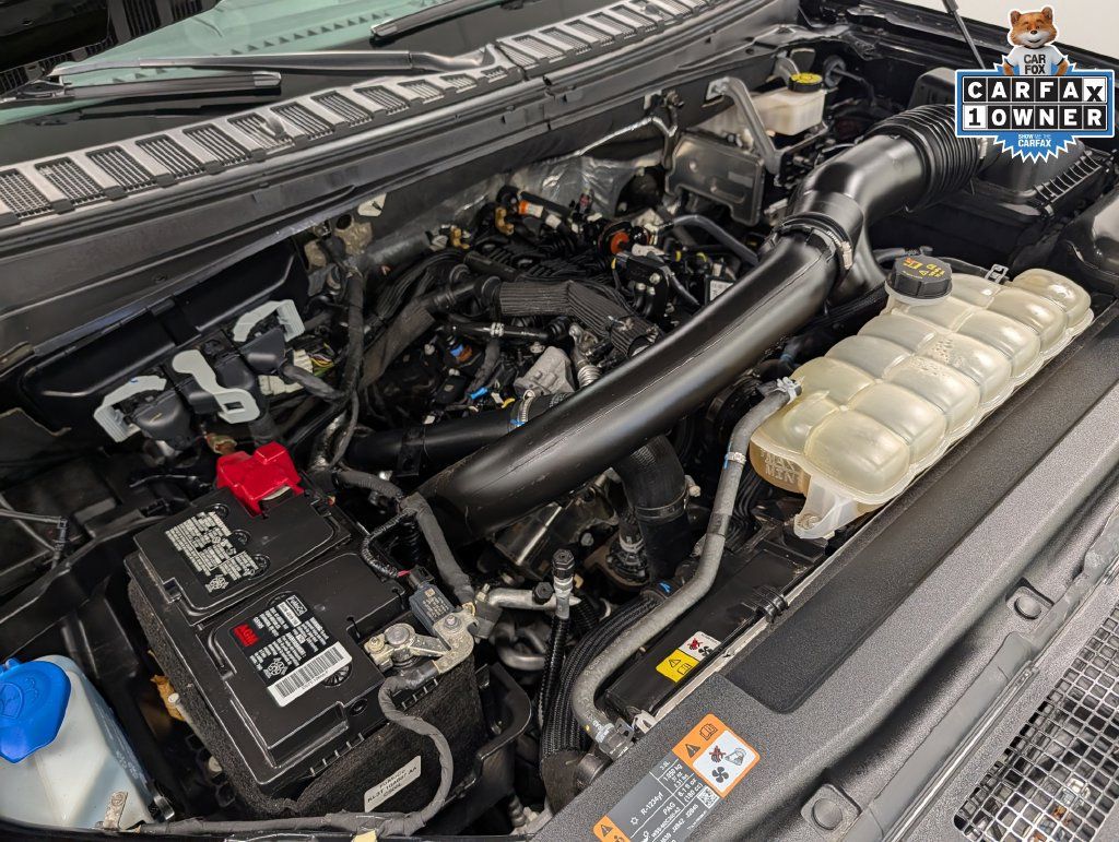 Used 2023 Ford Expedition Limited AWD/4WD image 32