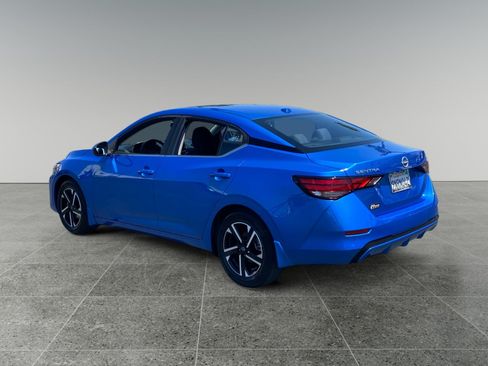 Used 2024 Nissan Sentra SV FWD image 3