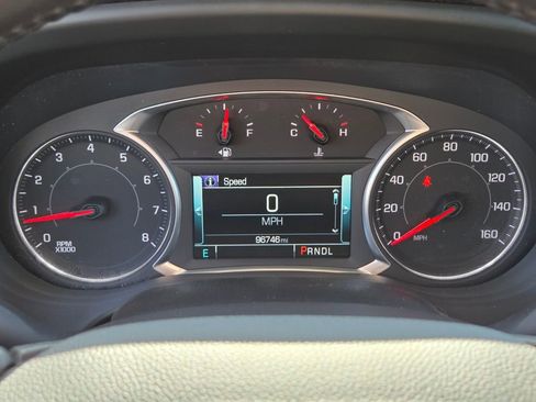 Used 2018 GMC Acadia SLT FWD image 30