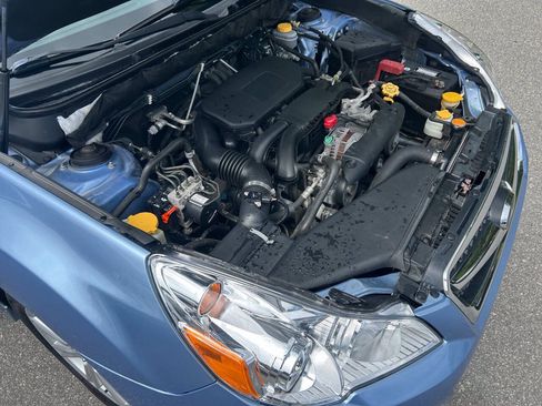 Used 2011 Subaru Legacy 2.5i Premium w/ All-Weather Pkg AWD/4WD image 24