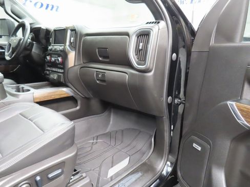 Used 2023 Chevrolet Silverado 3500 High Country w/ Z71 Off-Road Package image 36