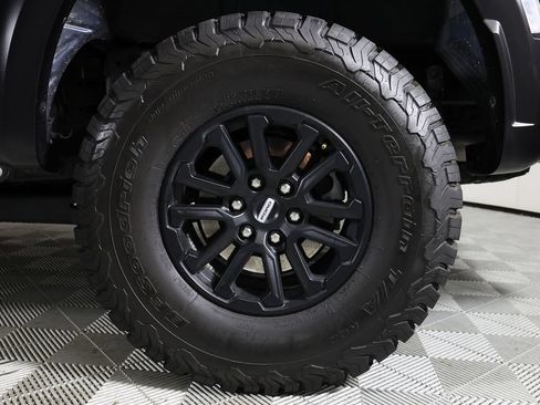 Used 2025 Ford F150 Raptor AWD/4WD image 44