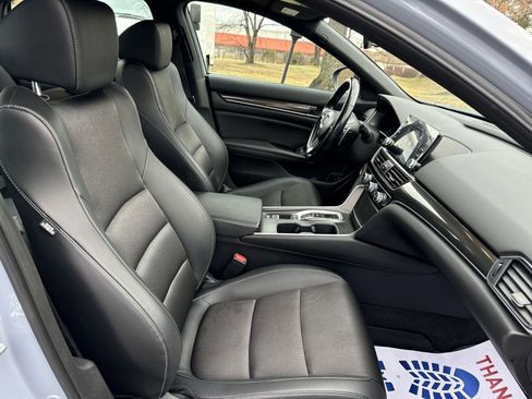 Used 2022 Honda Accord Sport image 24