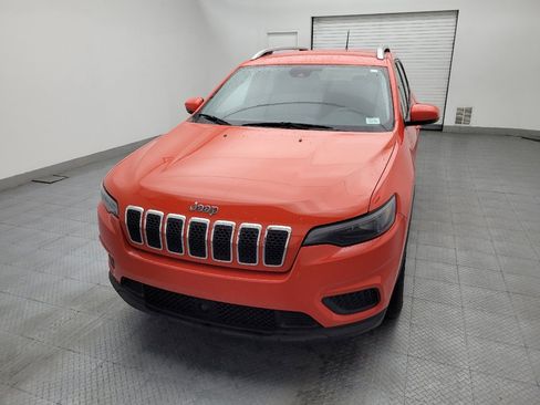 Used 2021 Jeep Cherokee Latitude FWD image 15