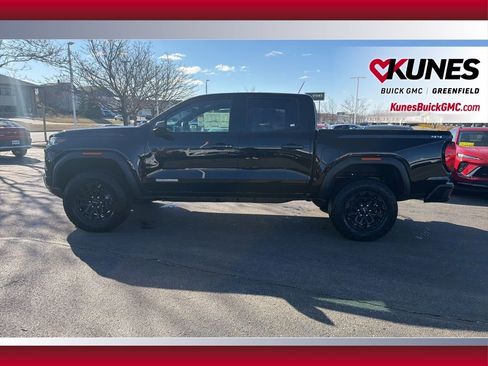 New 2026 GMC Canyon Elevation w/ Convenience Package image 8