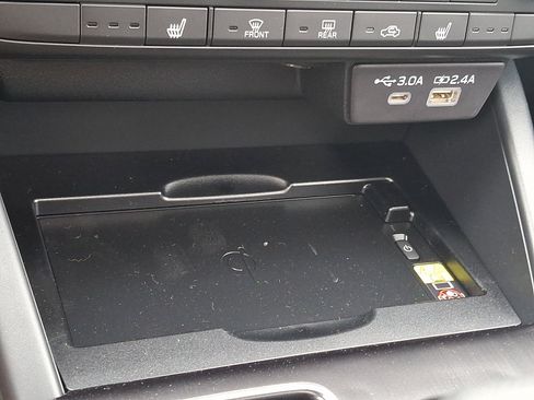 New 2026 Subaru Outback Limited AWD/4WD image 16