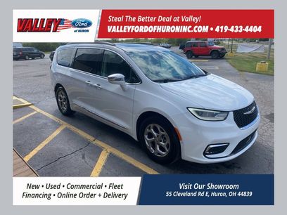 Used 2022 Chrysler Pacifica Limited