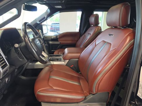 Used 2020 Ford F150 Platinum w/ Technology Package AWD/4WD image 19