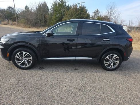 Certified 2023 Buick Envision Essence image 2