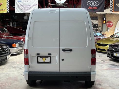 Used 2013 Ford Transit Connect XLT FWD image 6